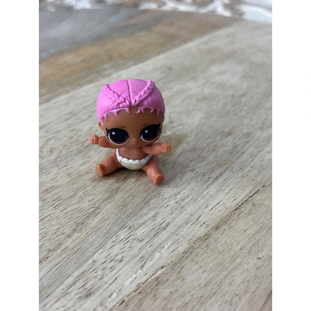 LOL Surprise Lil Sister Baby Doll Pink Braided Hair White Diaper 03 Figure MGA